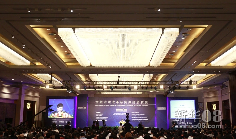 2024新澳門天天開好彩大全正版,關于澳門博彩業(yè)的發(fā)展與監(jiān)管，探討新澳門天天開好彩背后的真相