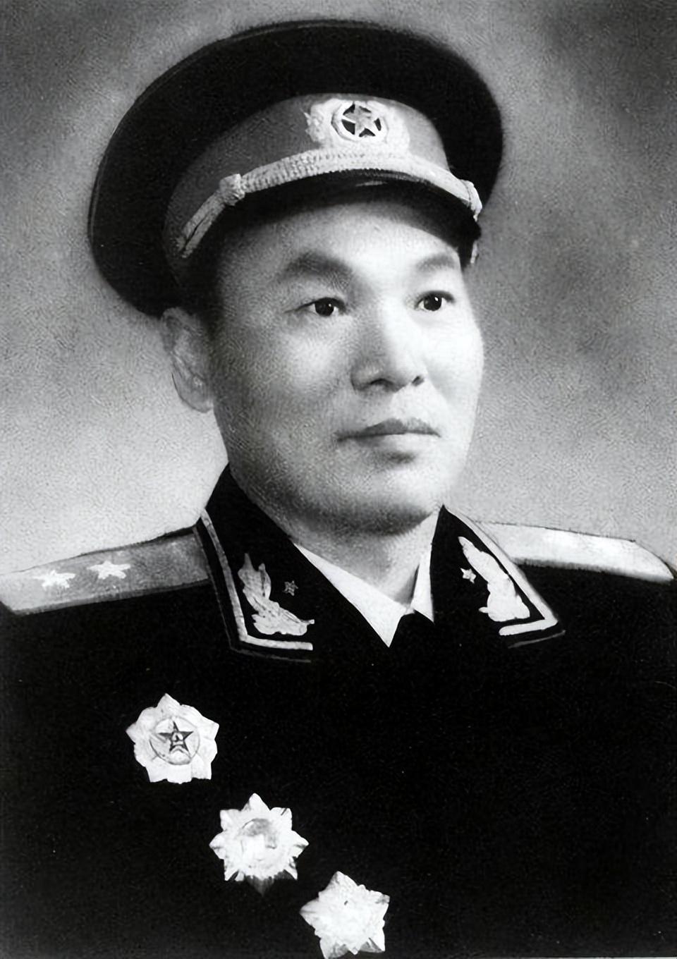 劉生杰中將最新情況,劉生杰中將最新情況，軍事生涯與卓越貢獻(xiàn)的展現(xiàn)