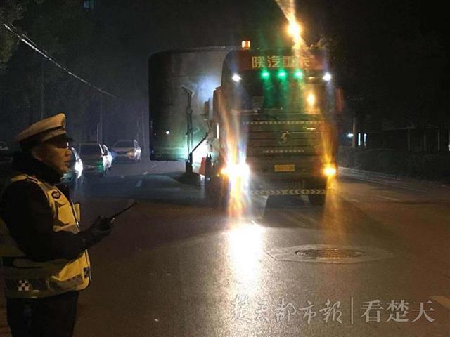 青山長江大橋最新新聞,青山長江大橋最新新聞，邁向未來的壯麗飛躍