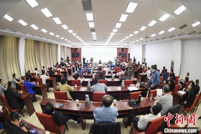 應(yīng)縣陶瓷廠最新招聘,應(yīng)縣陶瓷廠最新招聘啟事